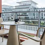 Twenty Business Flats - Bayard