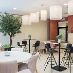 Aparthotel Twenty Business Flats - Bayard 3*