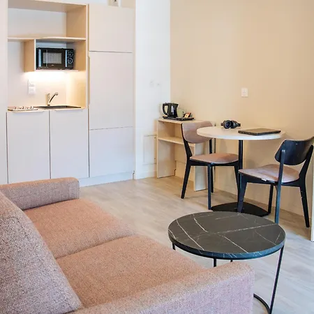 Ξενοδοχείο με διαμερίσματα Twenty Business Flats - Bayard 3*