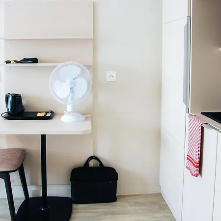 Twenty Business Flats - Bayard 3*