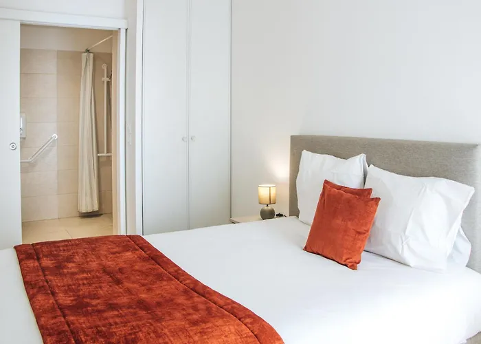 Twenty Business Flats - Bayard 3*